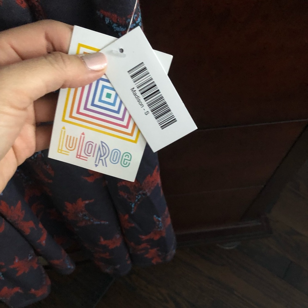 LuLaRoe Madison skirt S